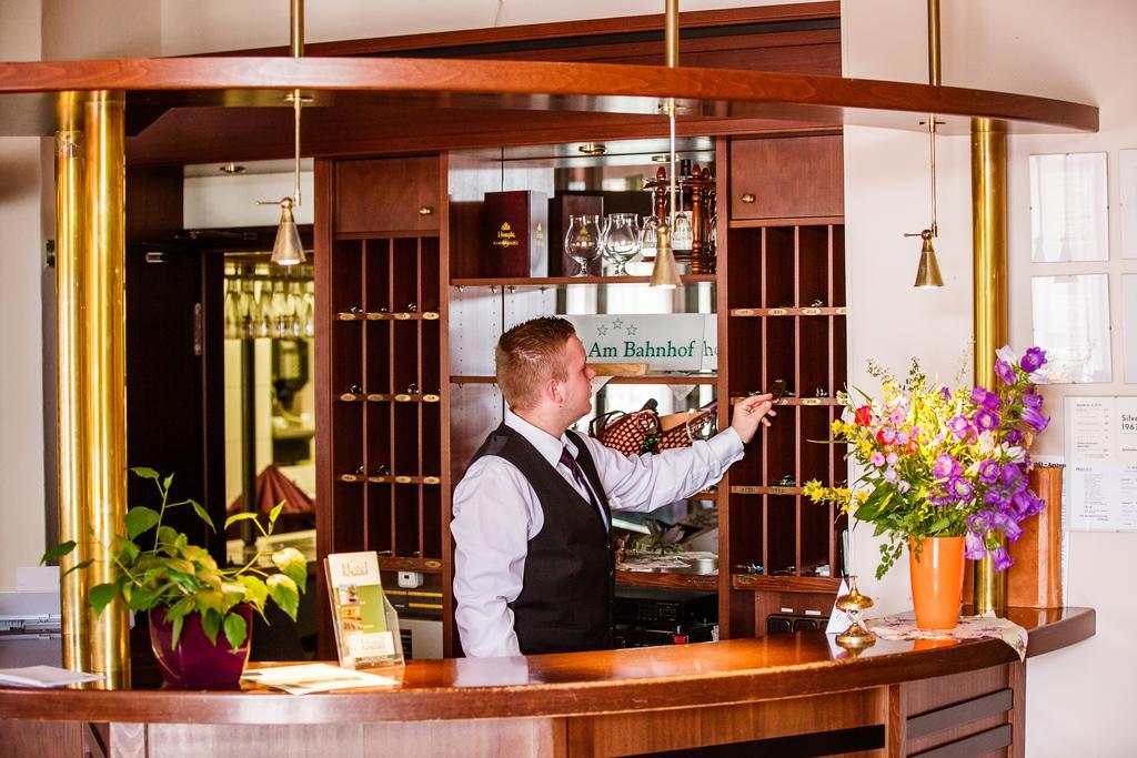 Hotel Am Bahnhof 스탕달 외부 사진